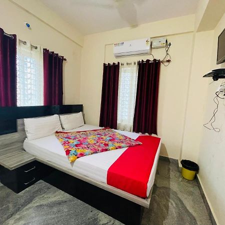 Crown Residency Ξενοδοχείο Mysore Εξωτερικό φωτογραφία