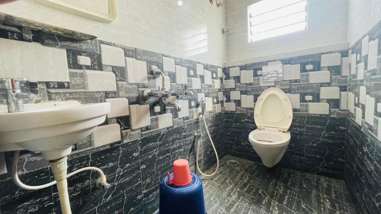 Crown Residency Ξενοδοχείο Mysore Εξωτερικό φωτογραφία