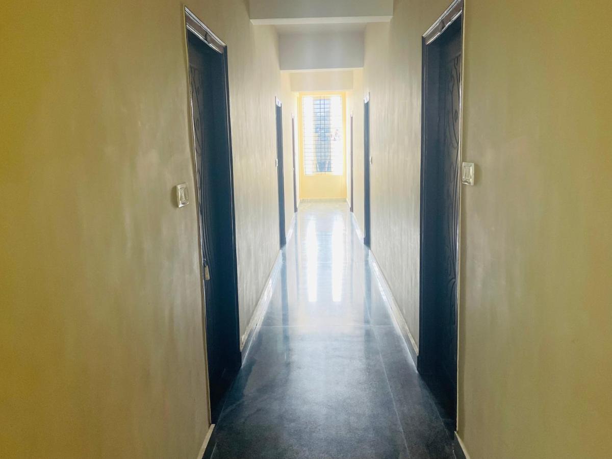 Crown Residency Ξενοδοχείο Mysore Εξωτερικό φωτογραφία