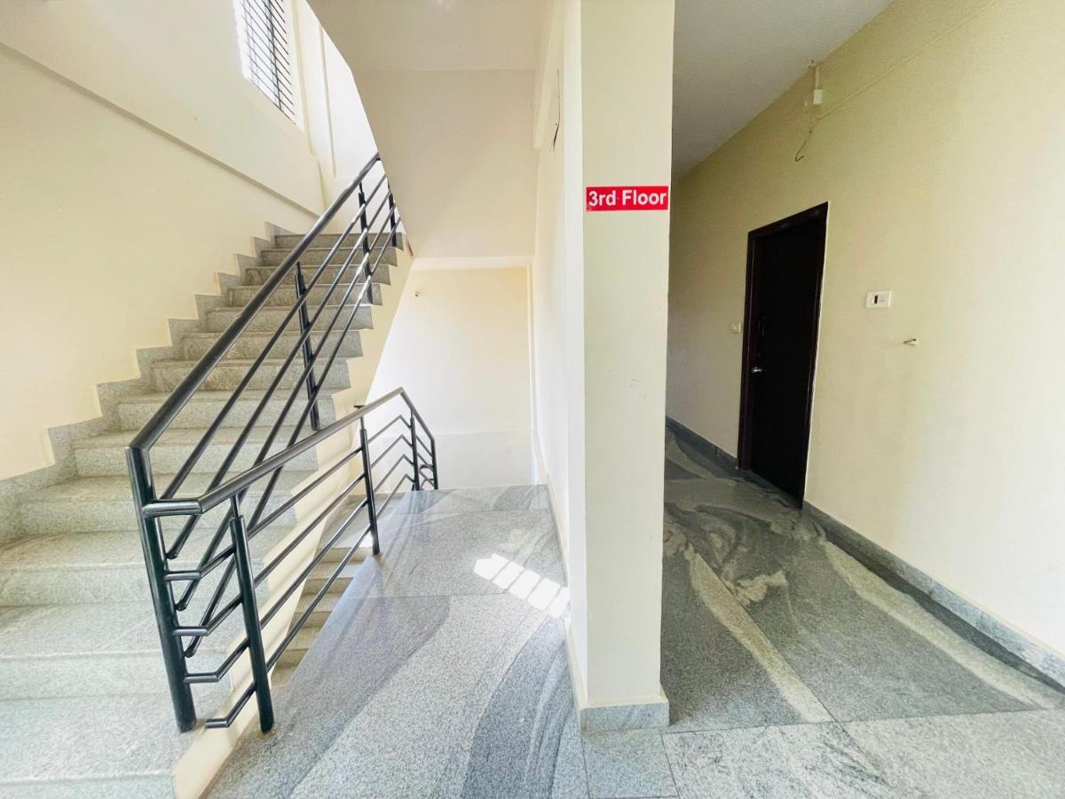 Crown Residency Ξενοδοχείο Mysore Εξωτερικό φωτογραφία
